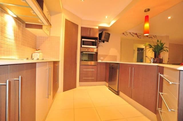 6 Leander Circuit, OXENFORD QLD 4210, Oxenford - Thumbnail 3