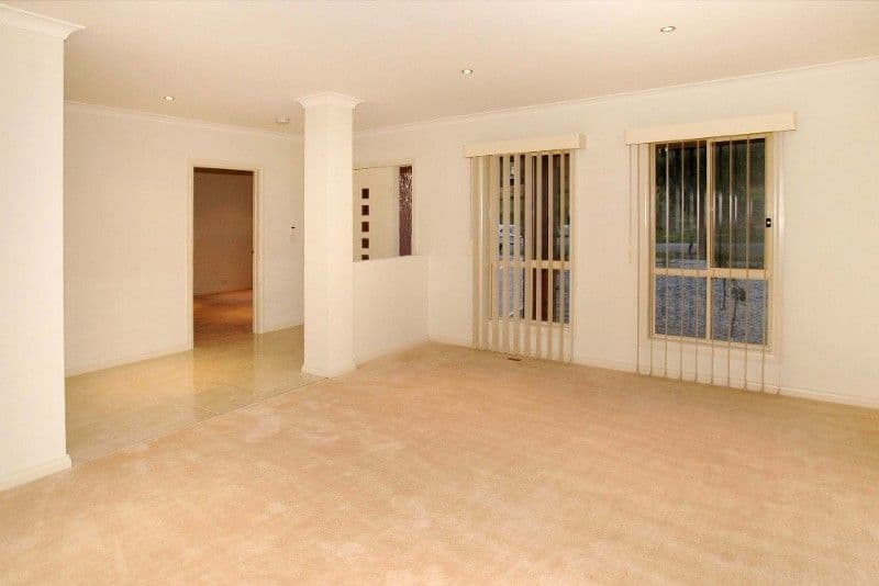 54 Alain Avenue, SOUTH MORANG VIC 3752, South Morang - Thumbnail 2
