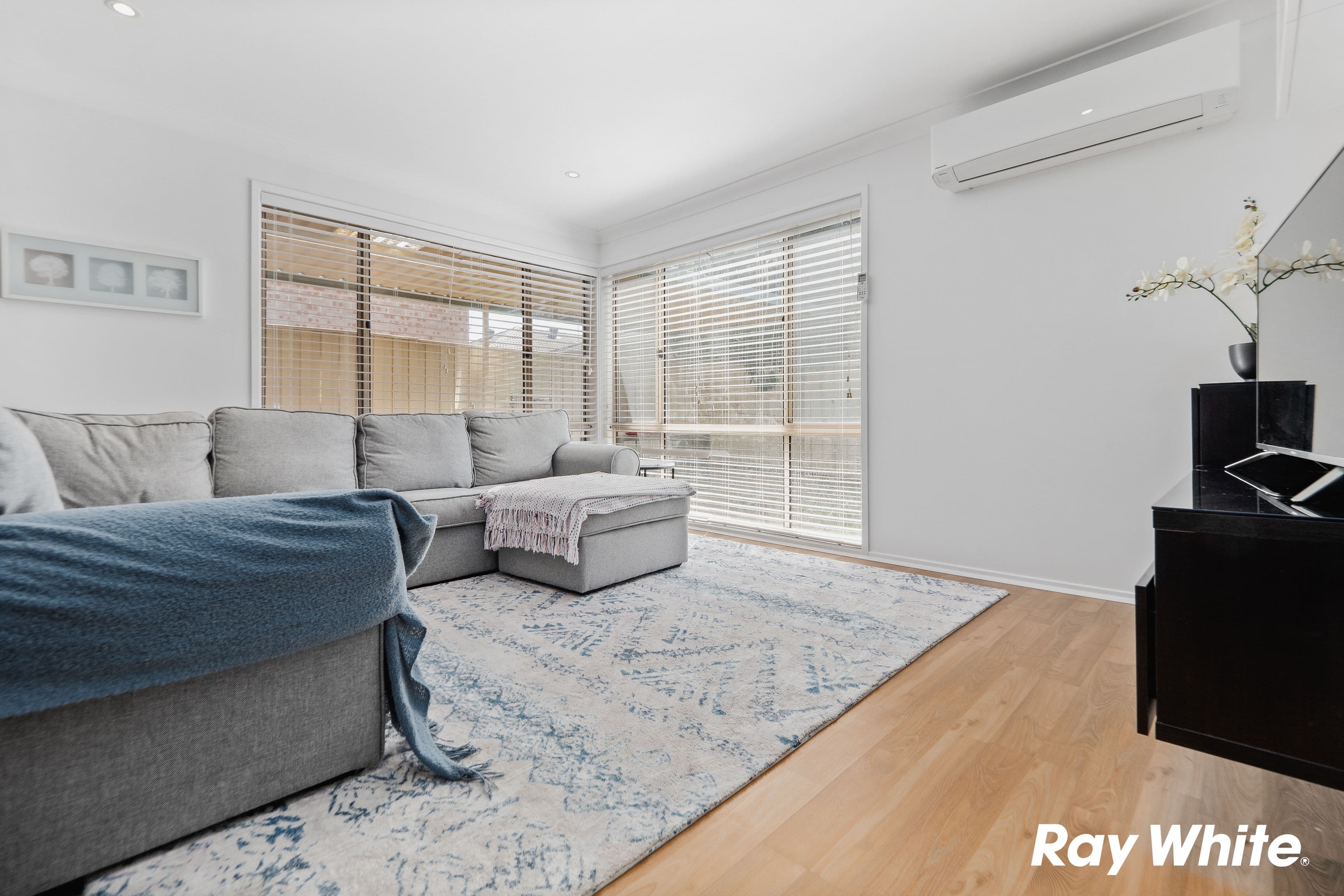 8 Dakota Court, Stanhope Gardens NSW 2768, Stanhope Gardens - Thumbnail 3