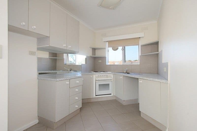 22 Kokaribb Road, Carnegie VIC 3163, Carnegie - Thumbnail 3
