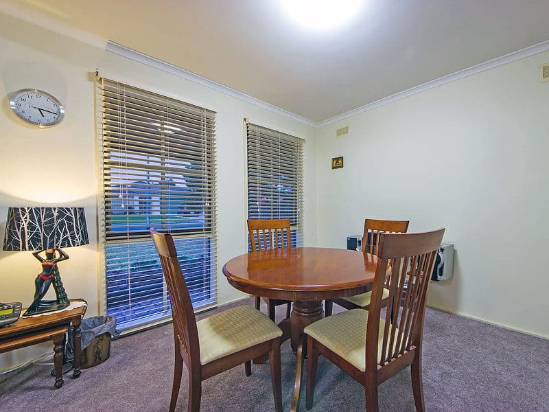11 Canopus Place, MELTON WEST VIC 3337, Melton West - Thumbnail 7