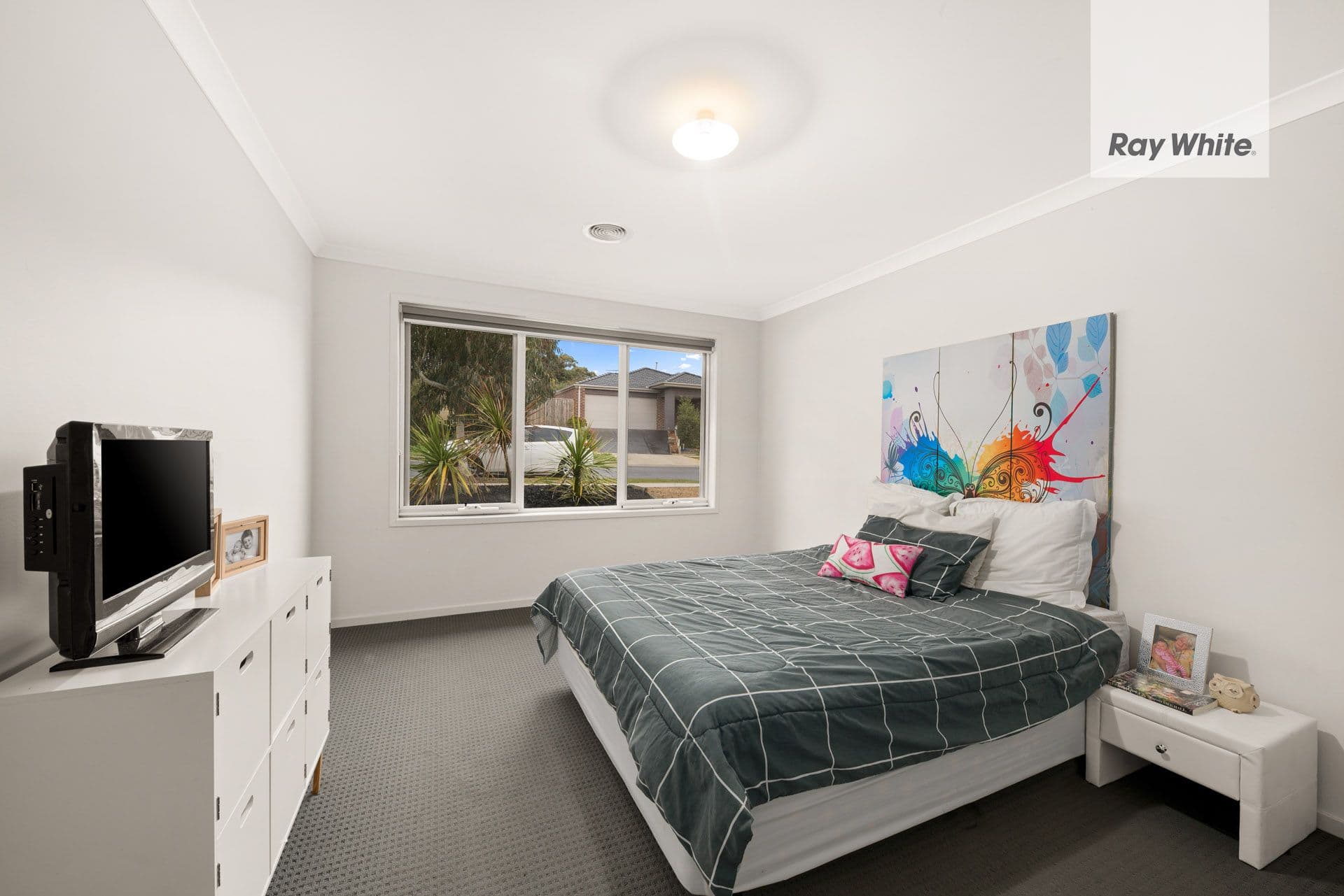 9 Allsop Avenue, Mernda VIC 3754, Mernda - Thumbnail 4