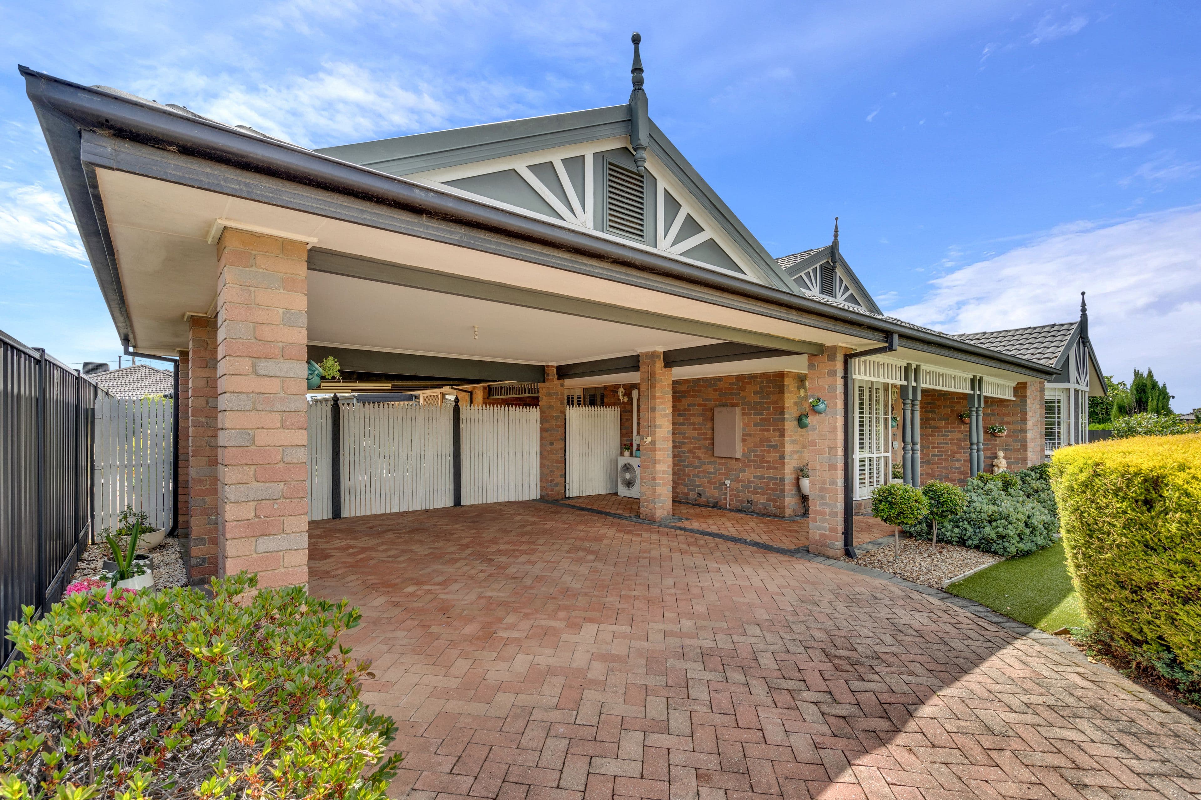 5 Trecastle Court, Craigieburn VIC 3064, Craigieburn - Image 1