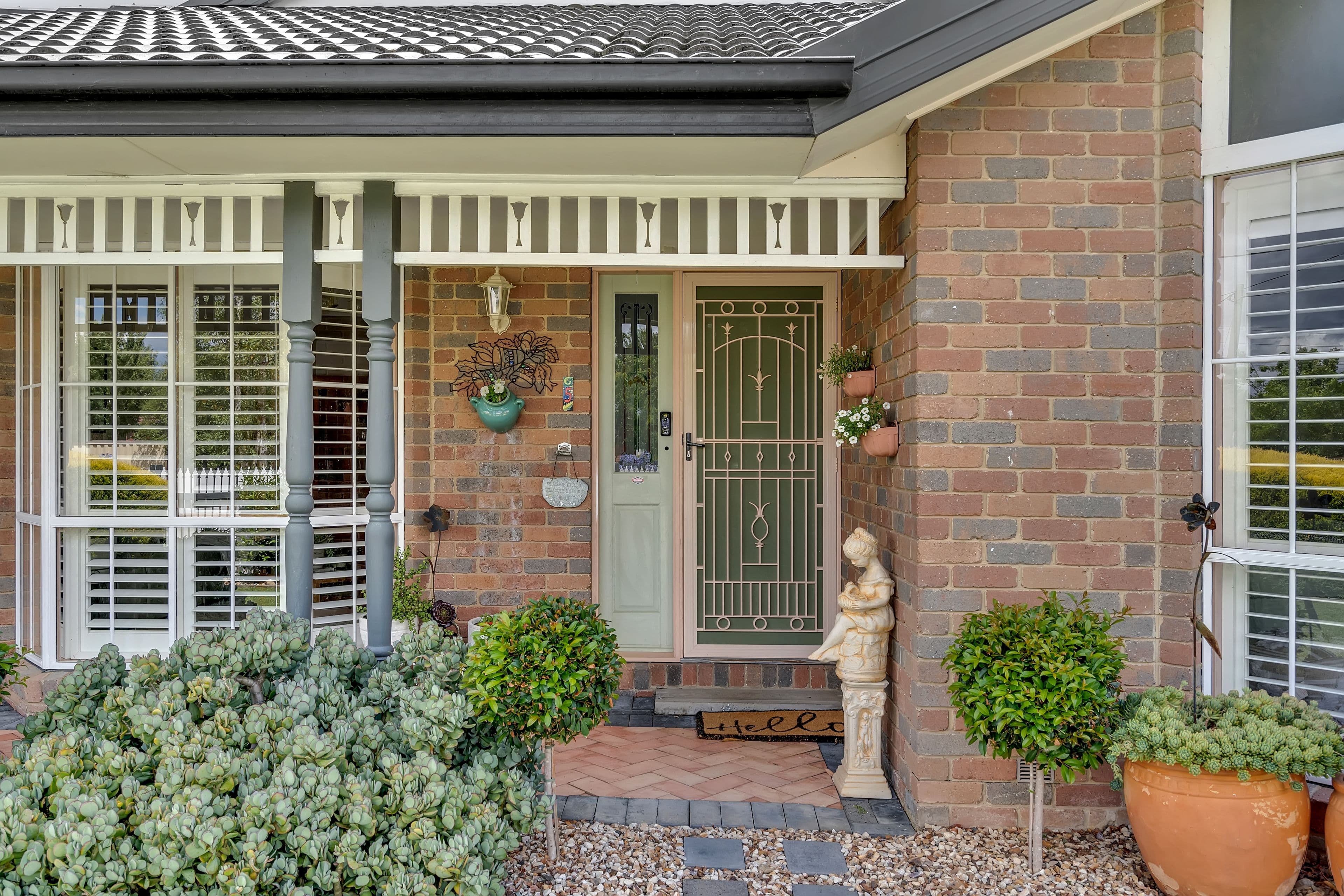 5 Trecastle Court, Craigieburn VIC 3064, Craigieburn - Thumbnail 4