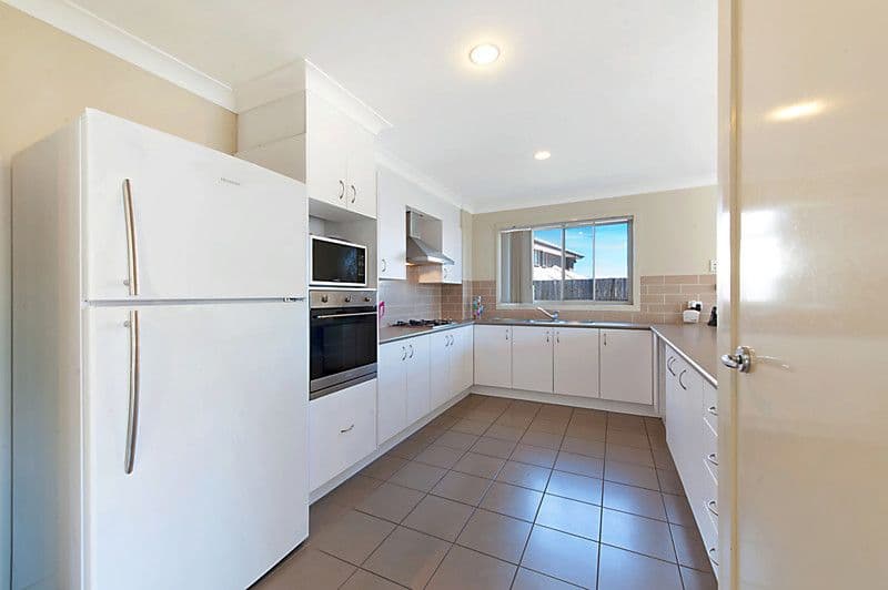 4 Moonie Drive, COOMERA QLD 4209, Coomera - Thumbnail 2