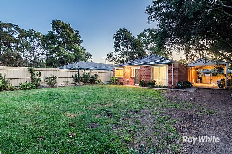 4 Banyalla Drive, Cranbourne West VIC 3977, Cranbourne West - Image 1