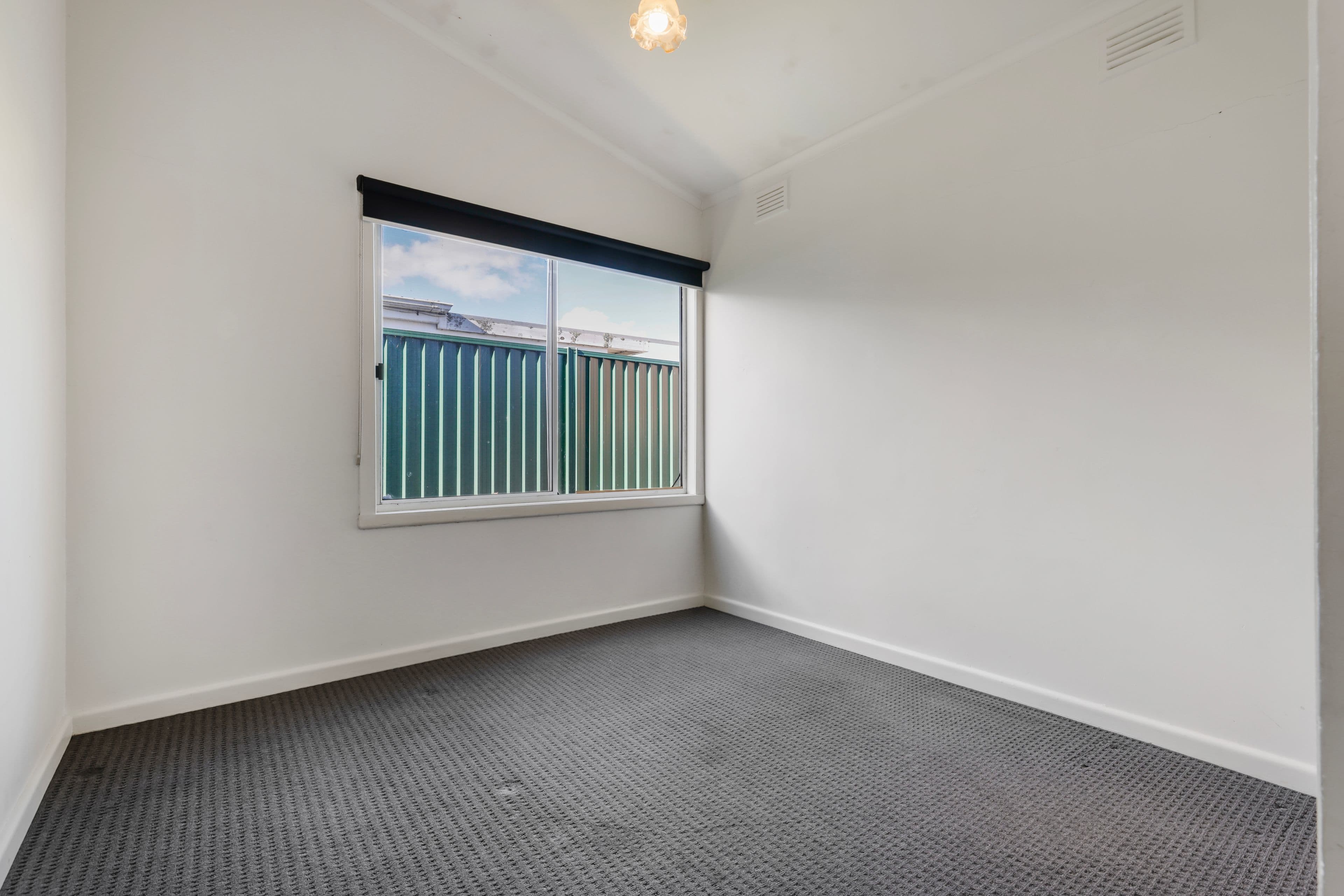 2 Burrapike Avenue, Springvale VIC 3171, Springvale - Thumbnail 8