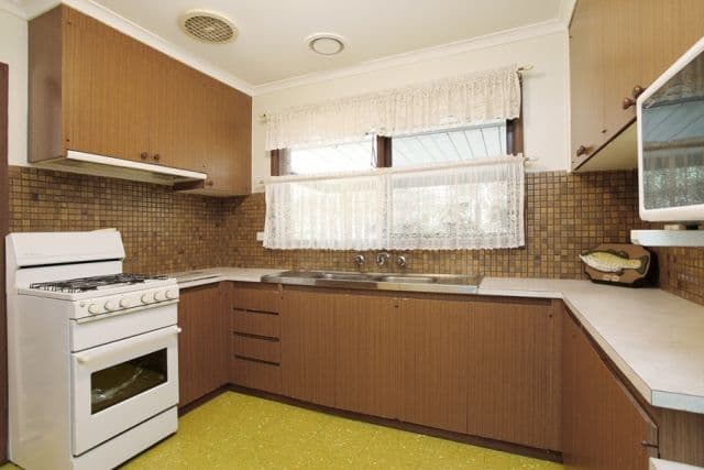 38 Baggott Drive, HOPPERS CROSSING VIC 3029, Hoppers Crossing - Thumbnail 3