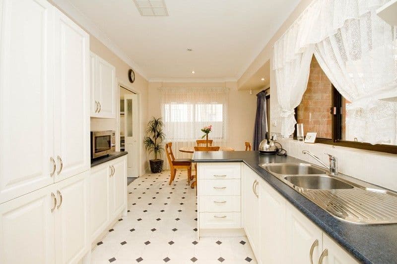 48 Nilpena Avenue, PARK HOLME SA 5043, Park Holme - Thumbnail 3