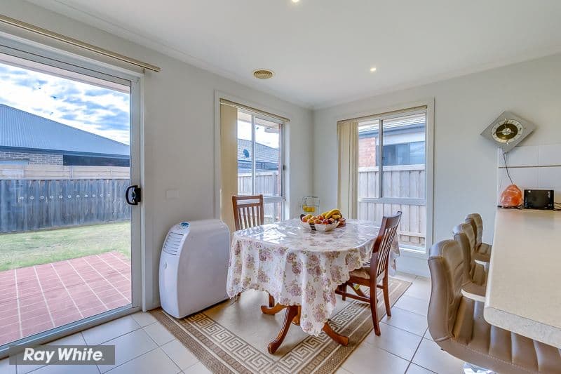 40 Felicity Drive, Tarneit VIC 3029, Tarneit - Thumbnail 3