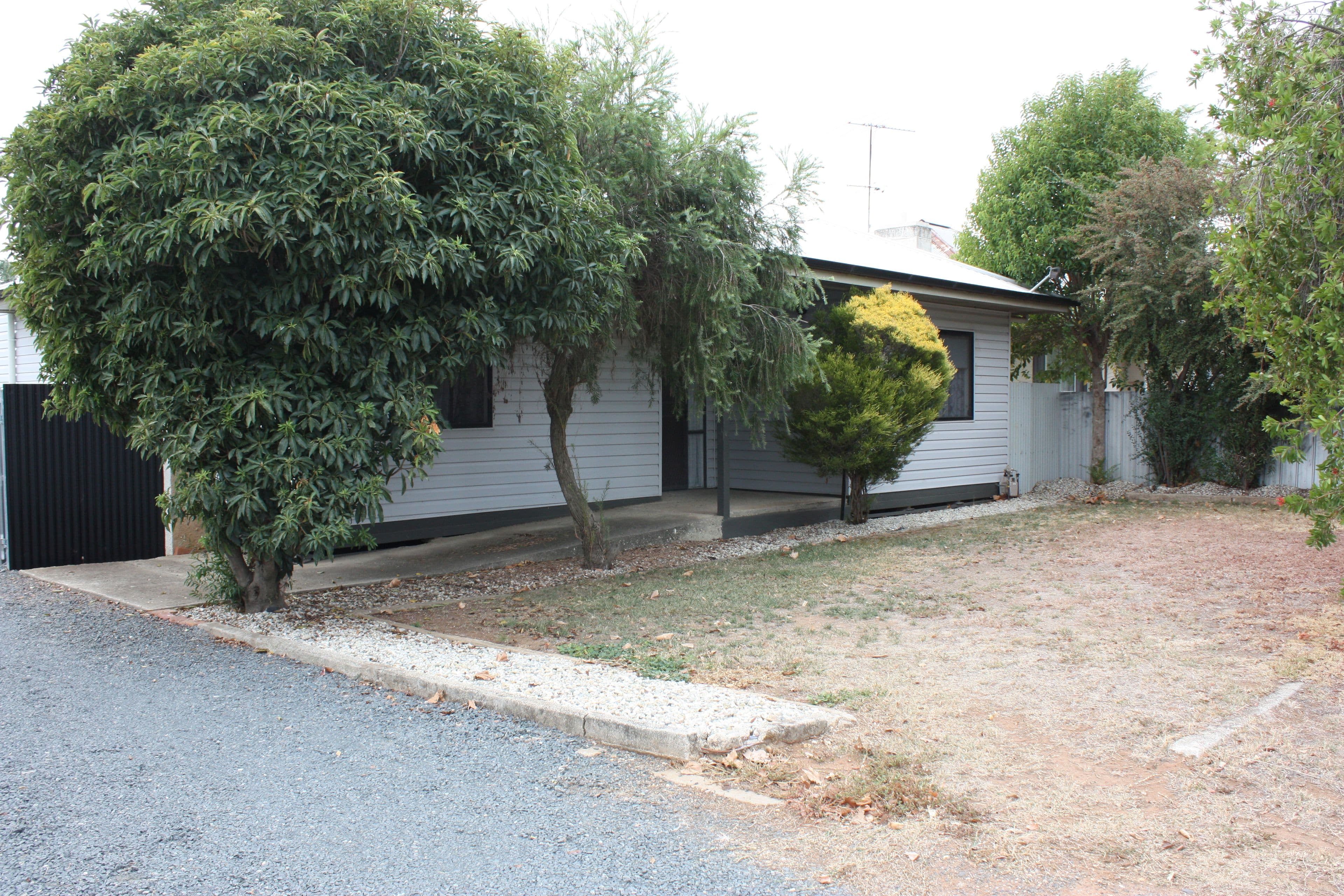 58 Redlands Road, Corowa - Image 1