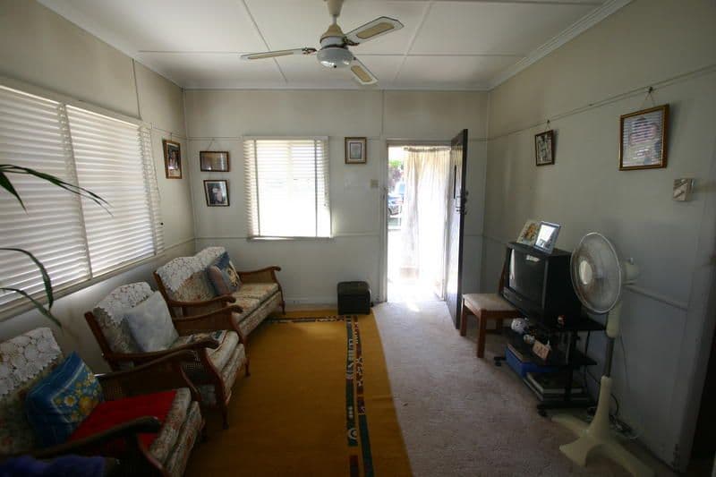 8 Hampton Court, Port Macquarie, NSW, 2444, Port Macquarie - Thumbnail 2