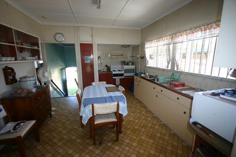 8 Hampton Court, Port Macquarie, NSW, 2444, Port Macquarie - Thumbnail 3