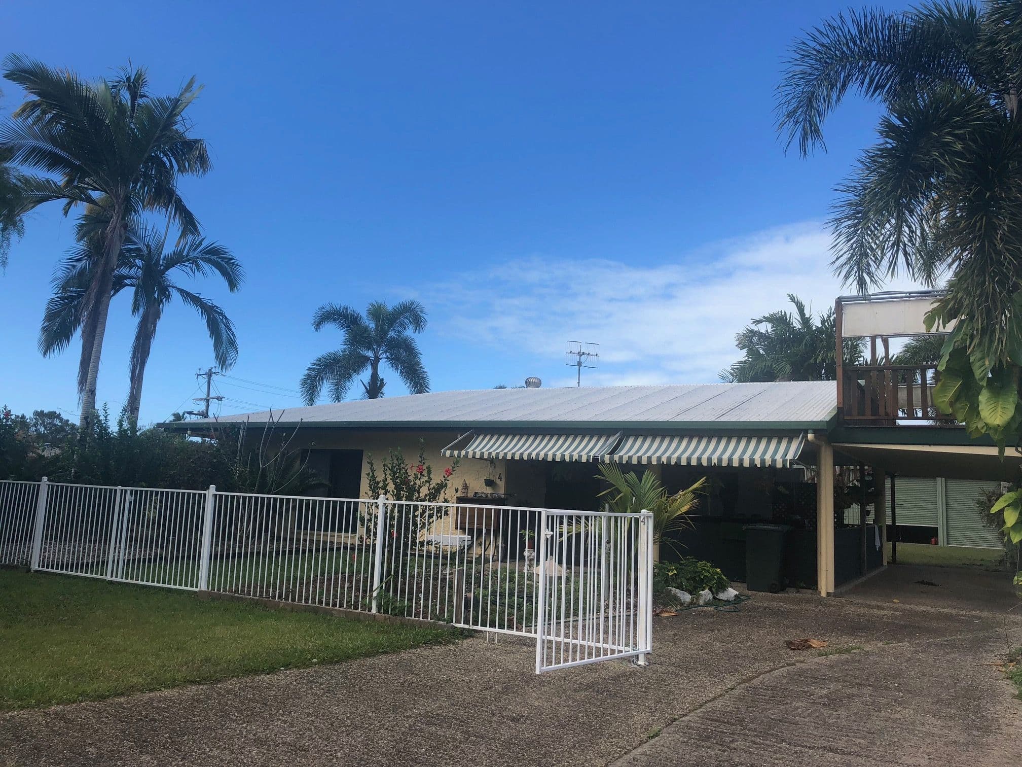 10 Wardoo Street, ASHMORE QLD 4214, Ashmore - Image 1