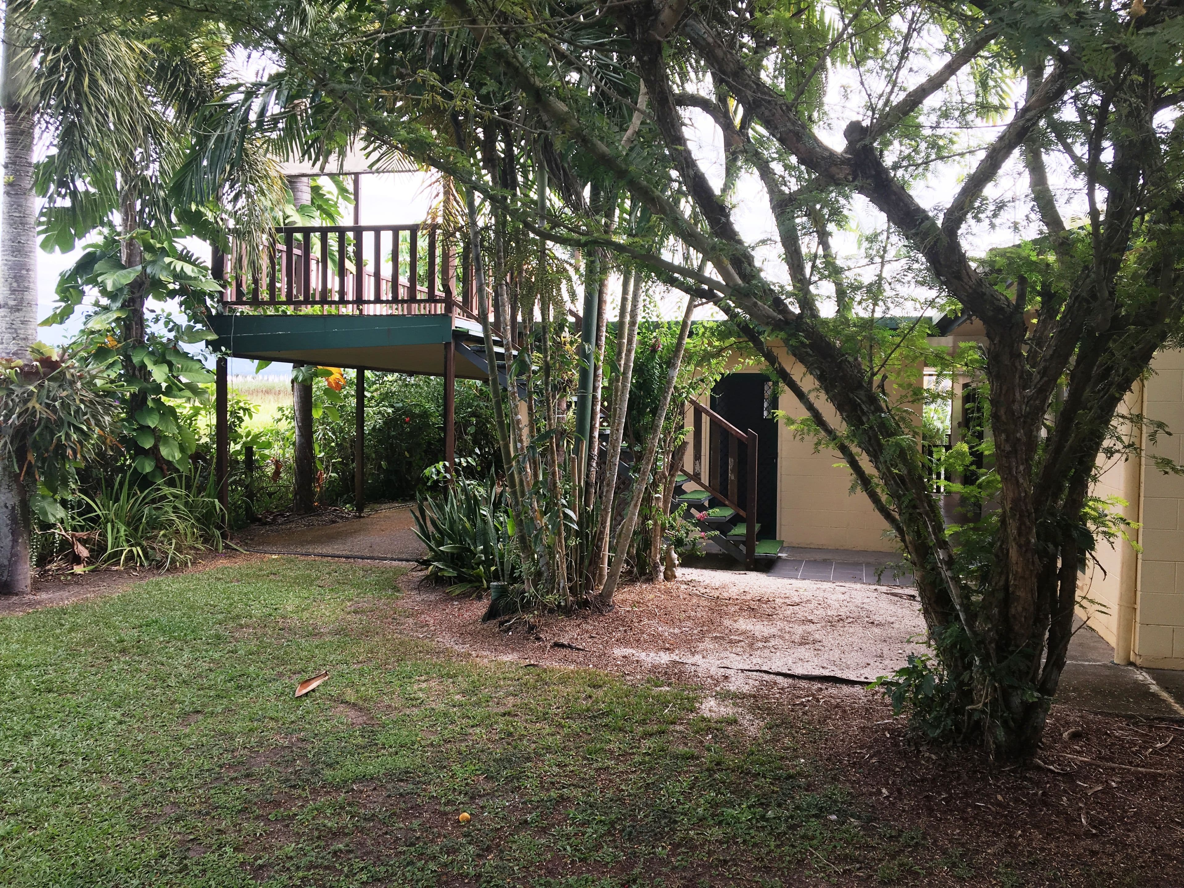 10 Wardoo Street, ASHMORE QLD 4214, Ashmore - Thumbnail 2