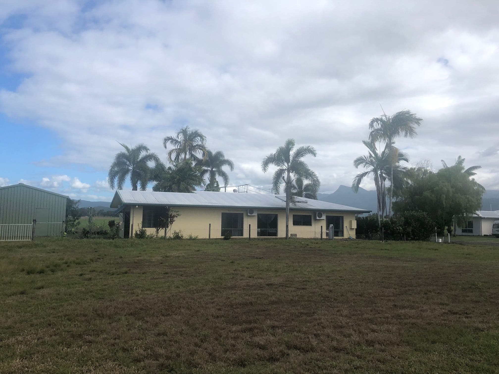 10 Wardoo Street, ASHMORE QLD 4214, Ashmore - Thumbnail 3
