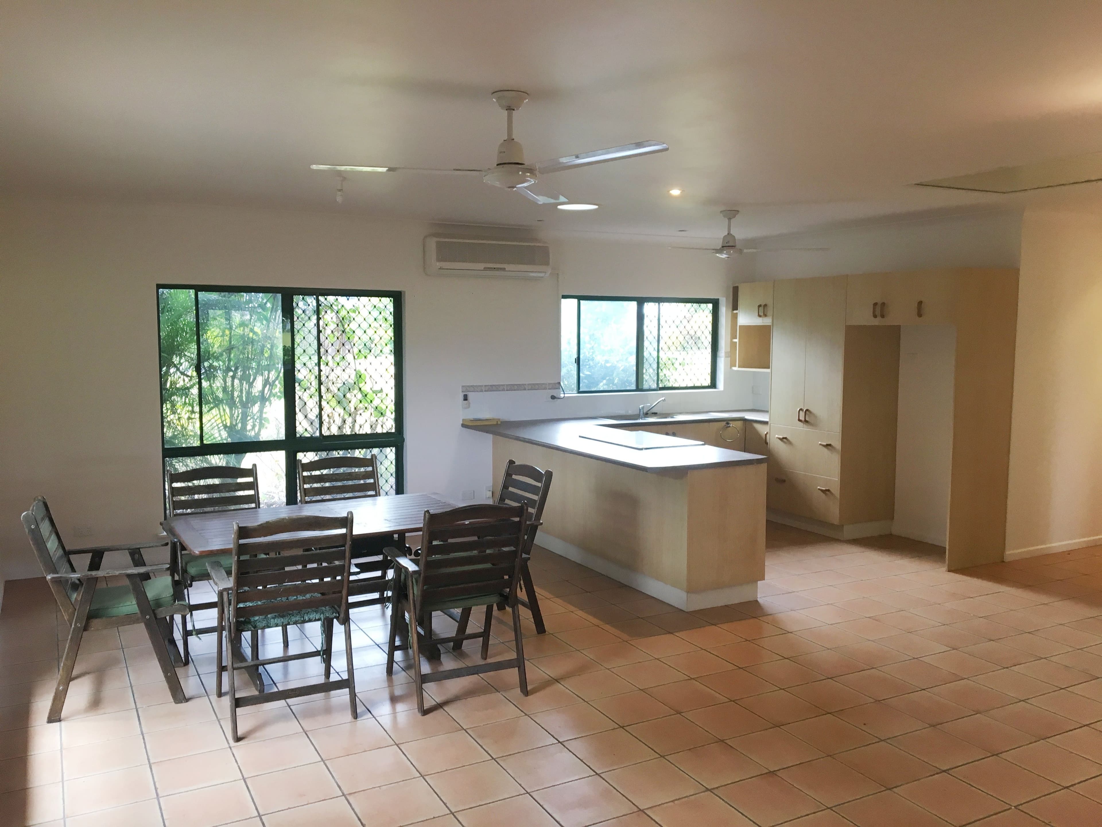 10 Wardoo Street, ASHMORE QLD 4214, Ashmore - Thumbnail 5