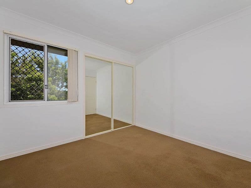 4 Oxbridge Chase, ARUNDEL QLD 4214, Arundel - Thumbnail 5