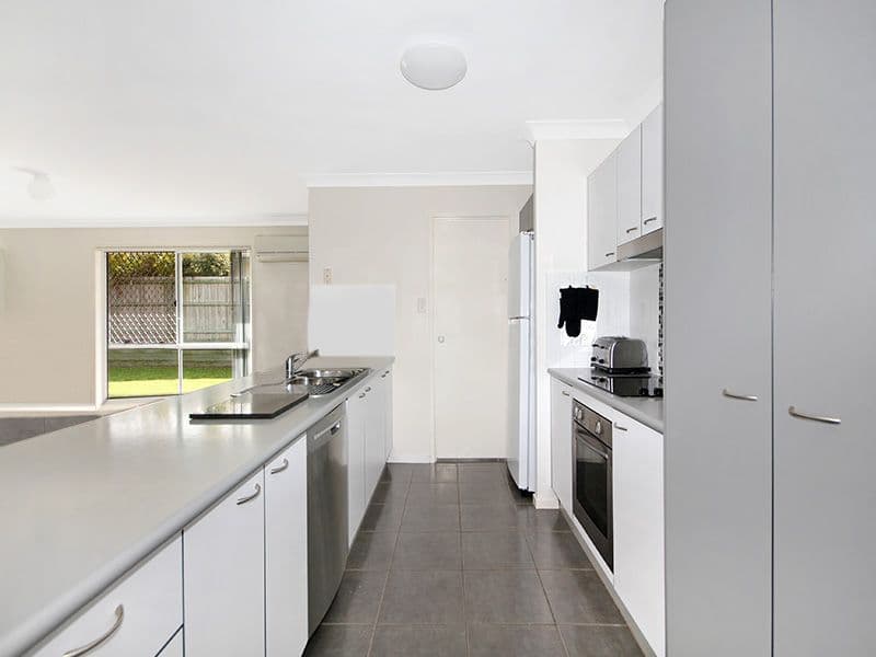 13 Resi Drive, Regents Park QLD 4118, Regents Park - Thumbnail 2