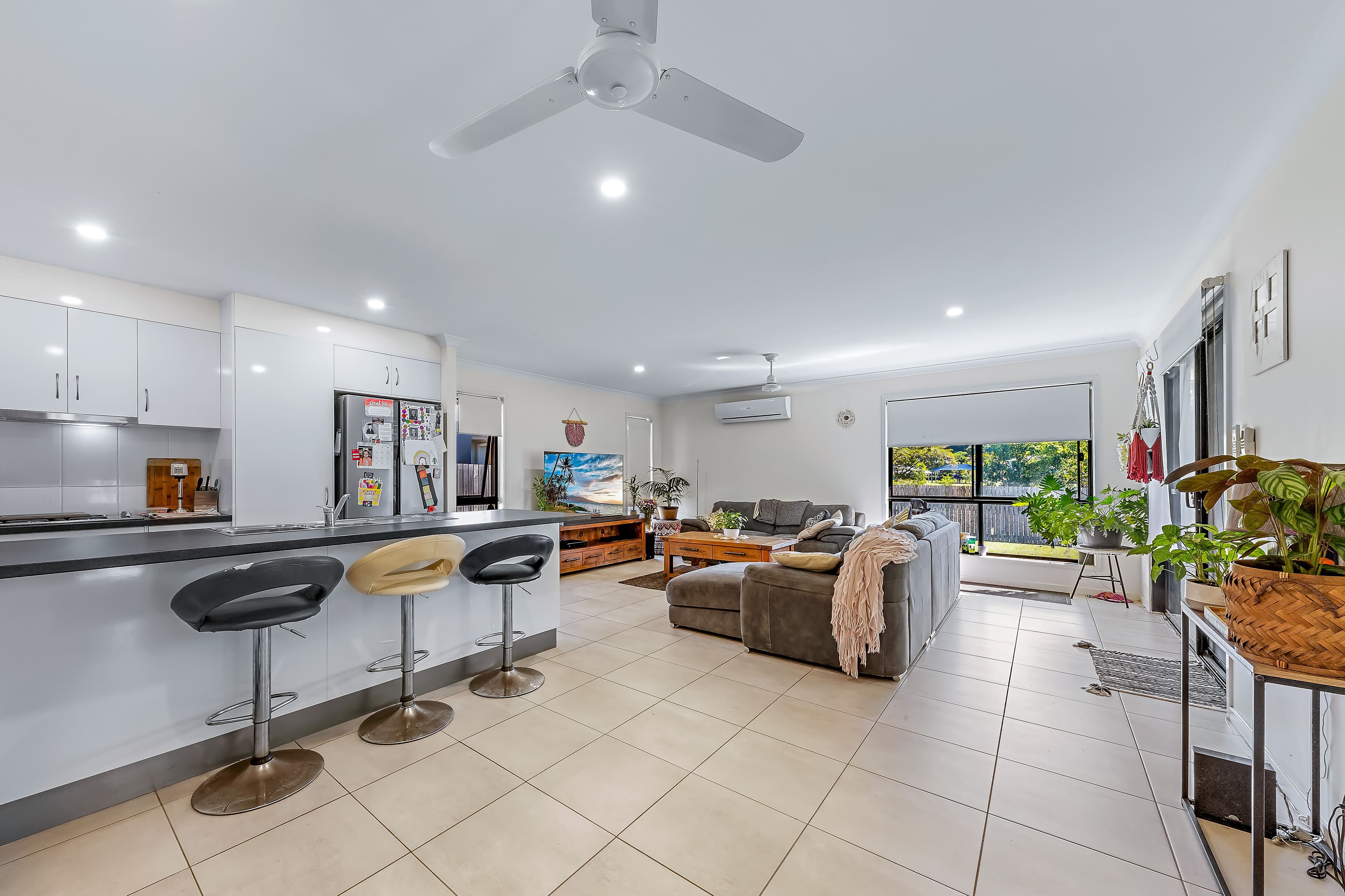 16 Trader Crescent, Cannonvale QLD 4802, Cannonvale - Thumbnail 2