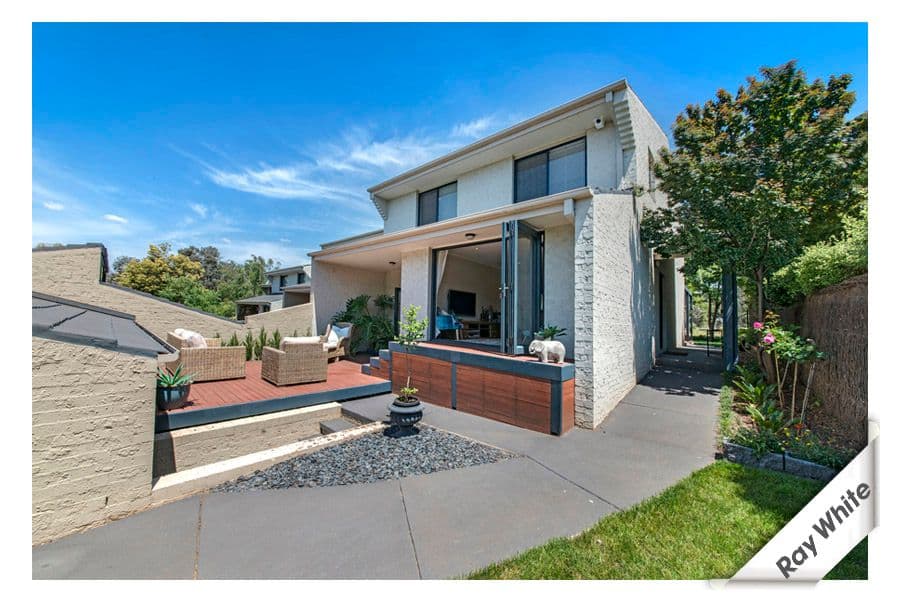 19 Schomburgk Street, YARRALUMLA ACT 2600, Yarralumla - Image 1