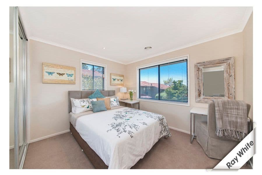 19 Schomburgk Street, YARRALUMLA ACT 2600, Yarralumla - Thumbnail 2