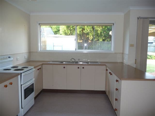 5 Montana Street, WILSONTON HEIGHTS QLD 4350, Wilsonton Heights - Thumbnail 3