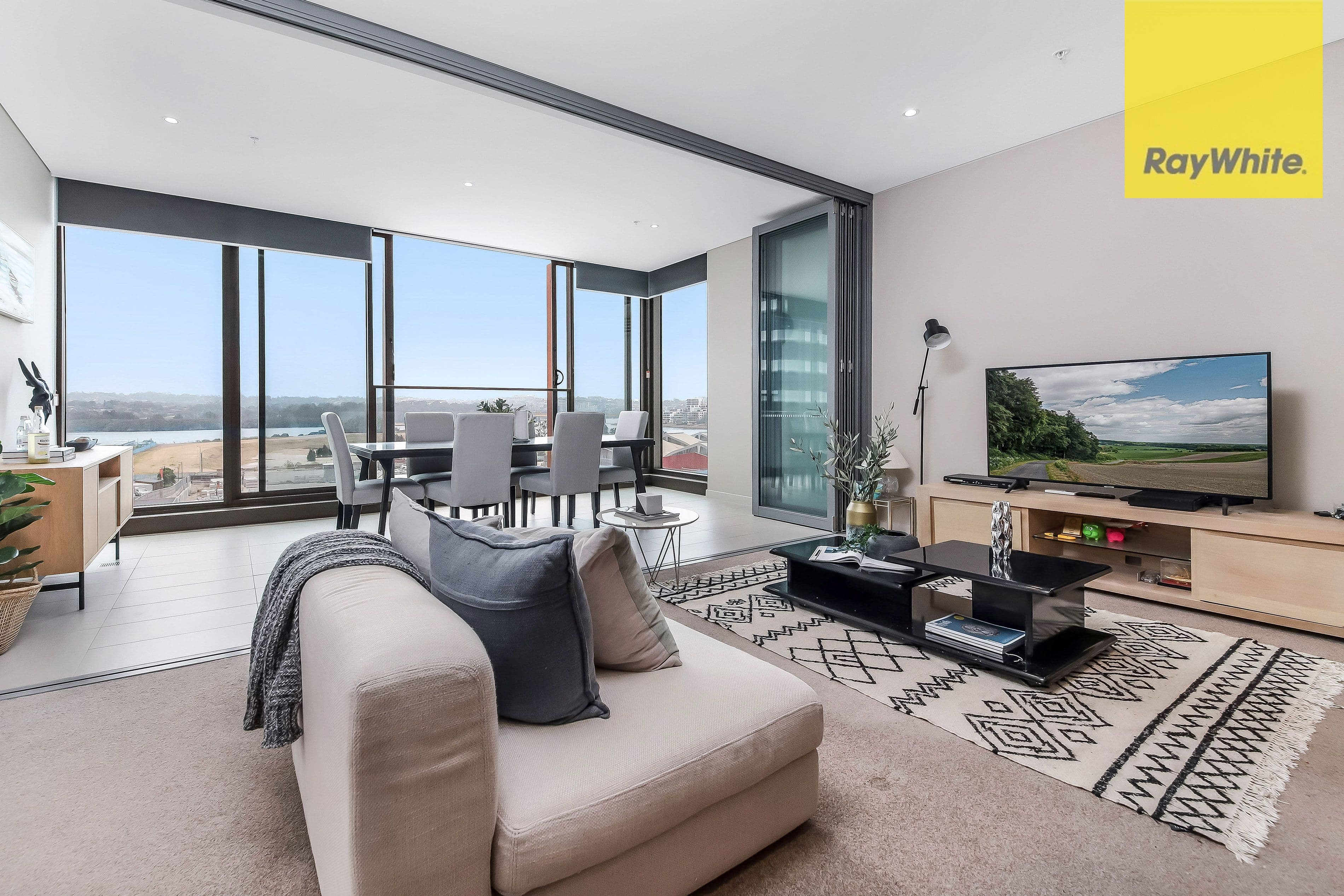 18 Footbridge Boulevarde, Wentworth Point NSW 2127, Wentworth Point - Thumbnail 2
