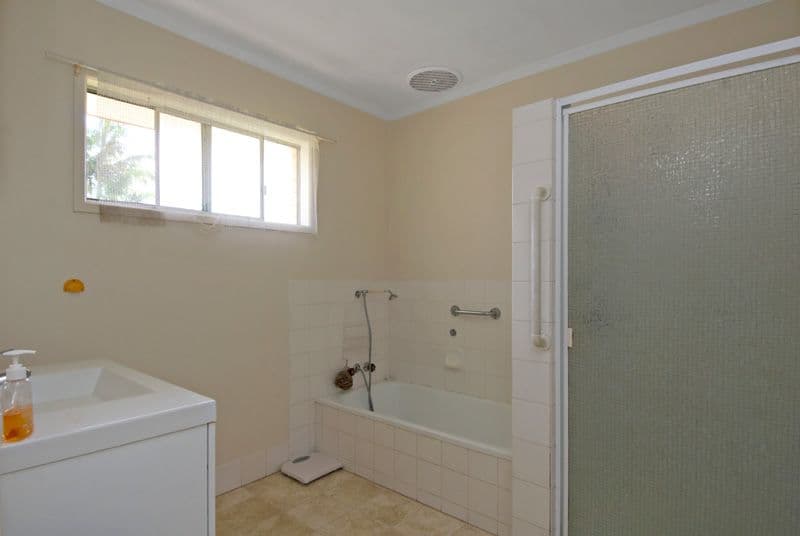 34 Buccleugh Street, MOFFAT BEACH QLD 4551, Moffat Beach - Thumbnail 7