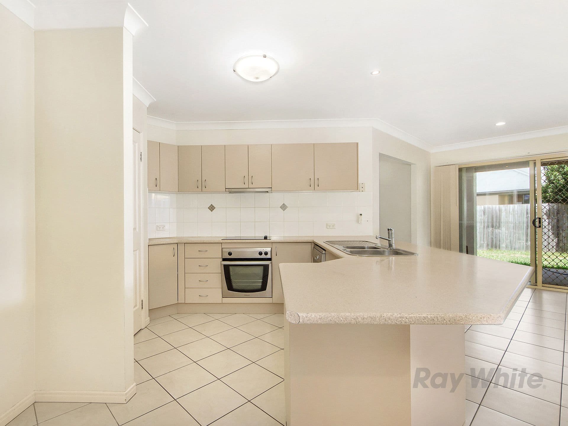 4 Eumundi Street, Ormeau QLD 4208, Ormeau - Thumbnail 2