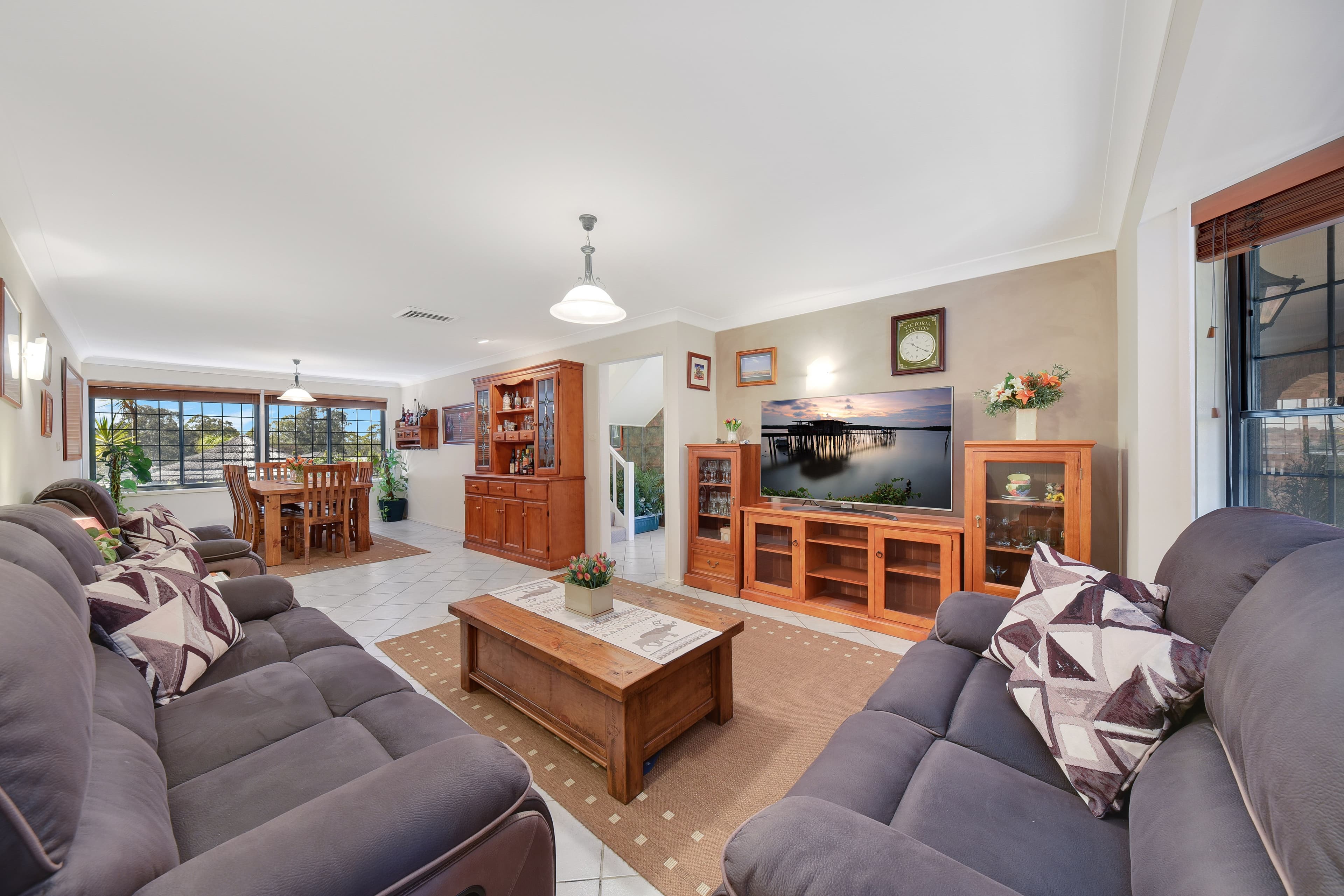 3 Barrenjoey Close, Woodbine - Thumbnail 2