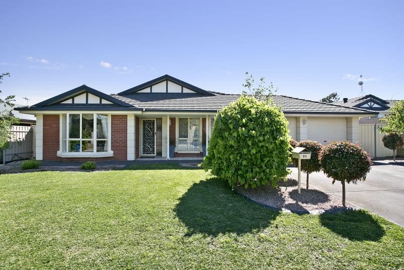 28 Fergusson Bowl, CRAIGMORE SA 5114, Craigmore - Image 1