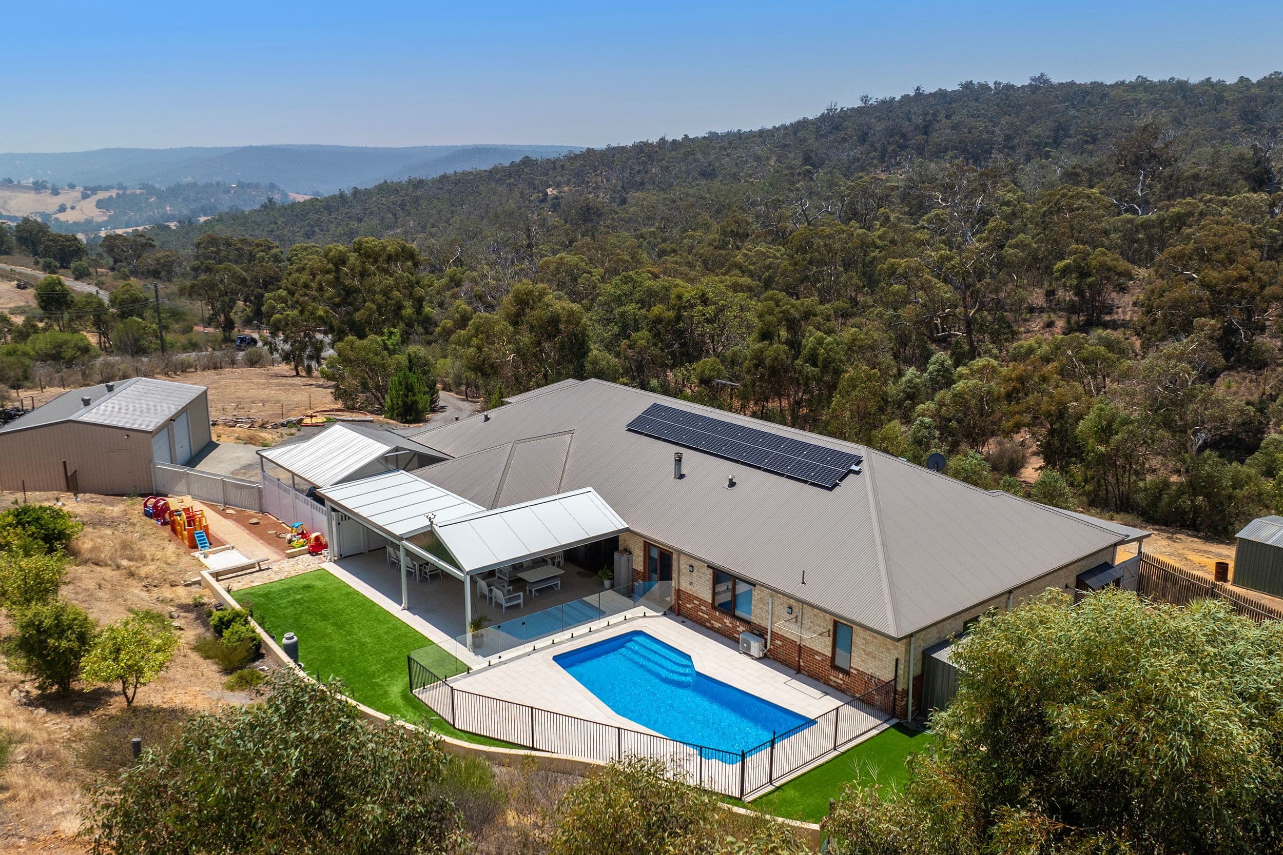 348 Meadowbrook Ramble, Bullsbrook WA 6084, Bullsbrook - Image 1