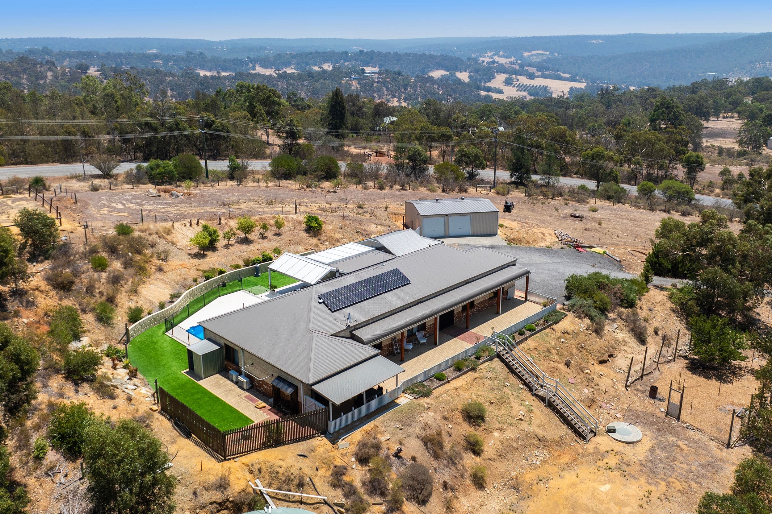 348 Meadowbrook Ramble, Bullsbrook WA 6084, Bullsbrook - Thumbnail 2