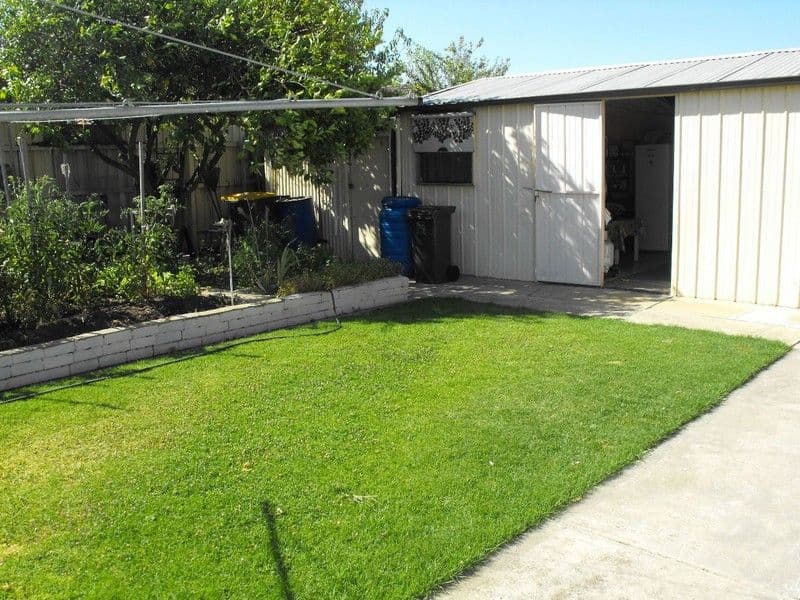 18 Currawong Avenue, LALOR VIC 3075, Lalor - Thumbnail 8