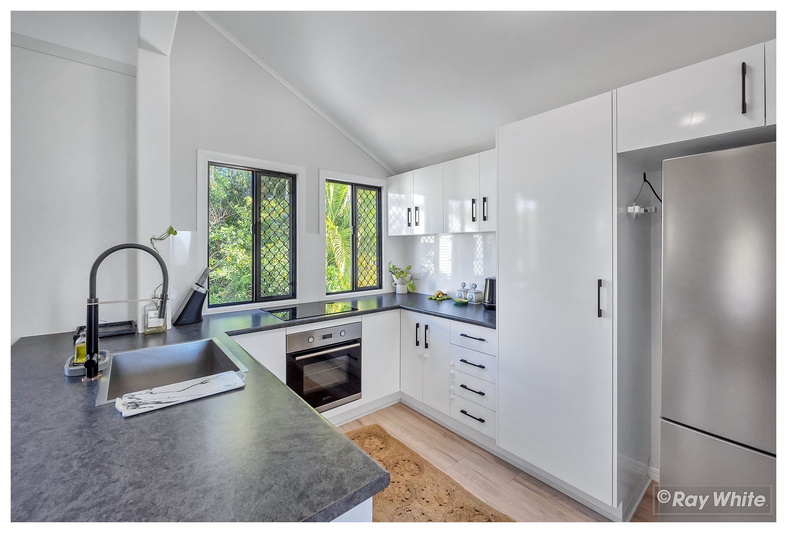 15 Birdwood Street, Wandal QLD 4700, Wandal - Thumbnail 3