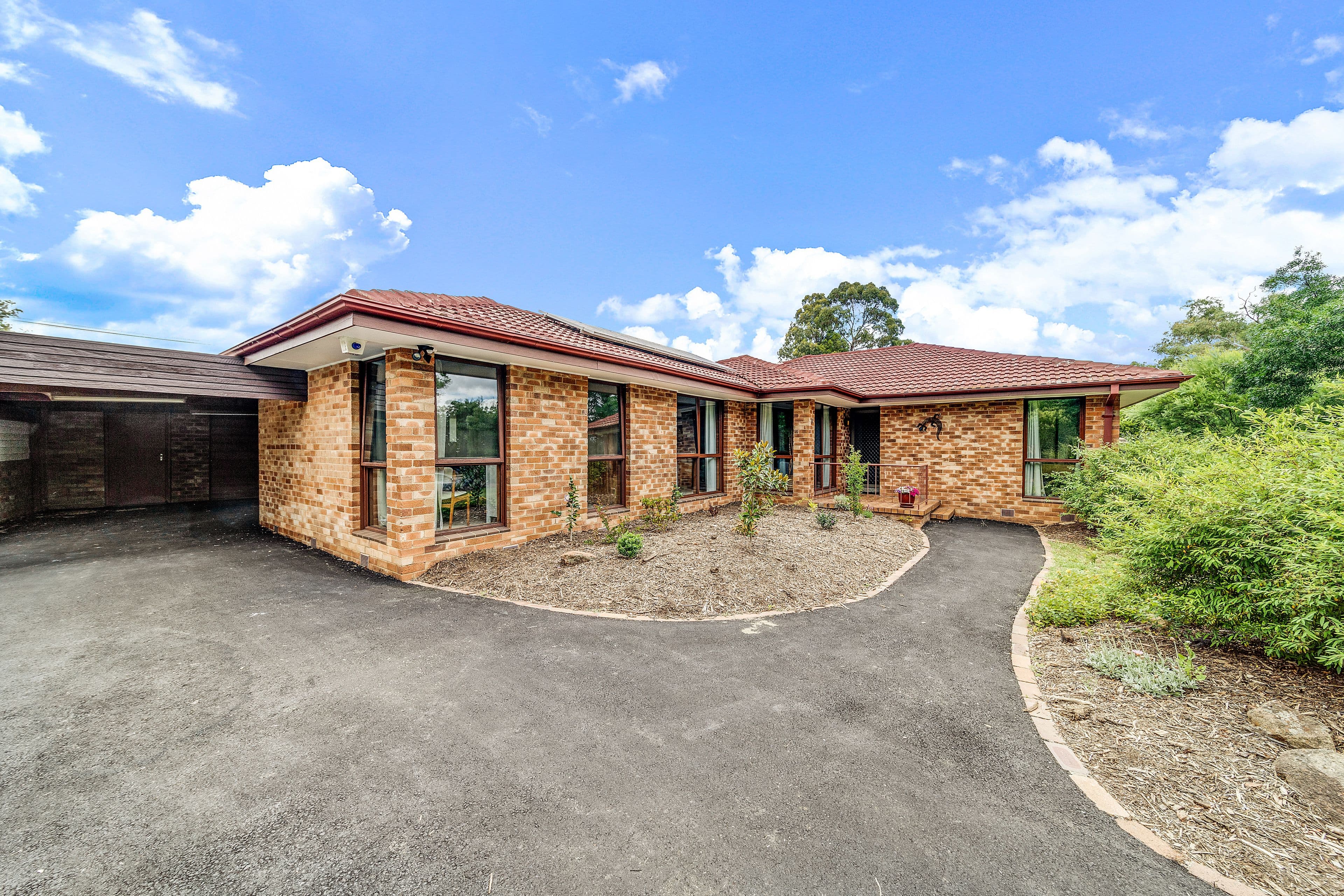 8 Rudall Street, Latham ACT 2615, Latham - Thumbnail 2