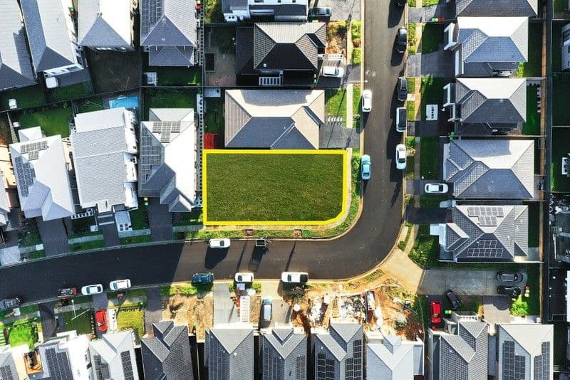 35 Calotis Crescent, Denham Court NSW 2565, Denham Court - Thumbnail 2