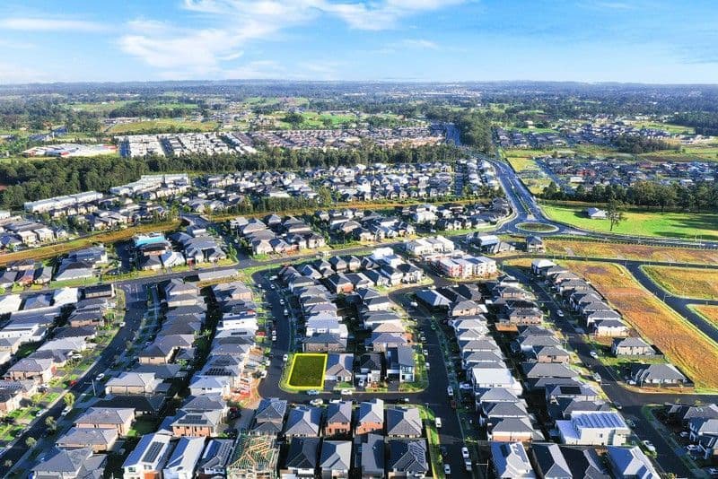 35 Calotis Crescent, Denham Court NSW 2565, Denham Court - Thumbnail 5