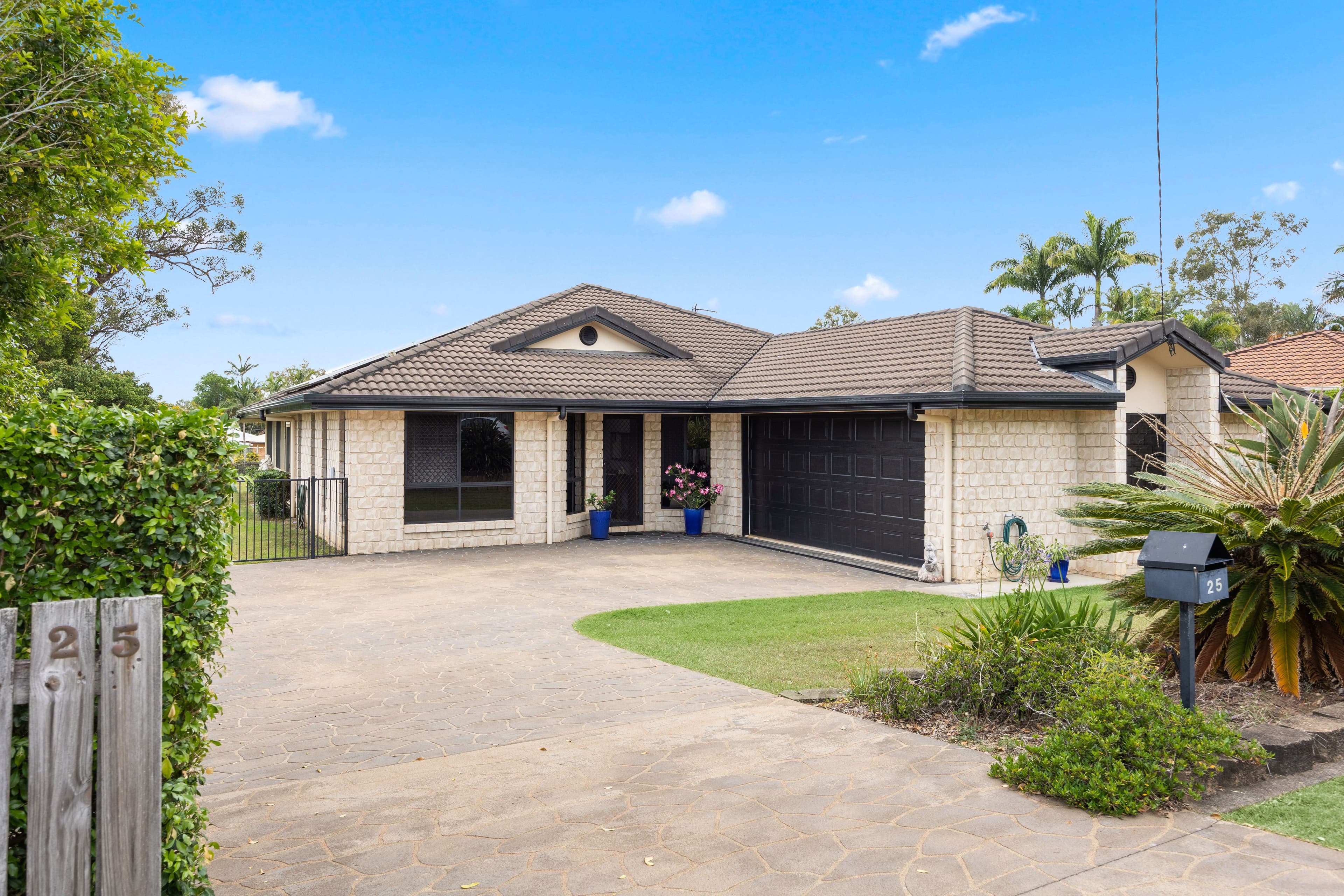 25 Romeck Crescent, Urraween QLD 4655, Urraween - Image 1