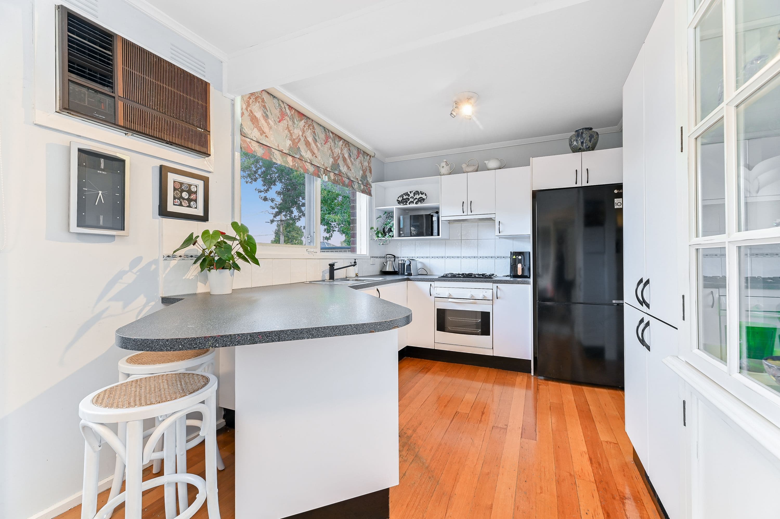 5 Oleander Street, Glen Waverley VIC 3150, Glen Waverley - Thumbnail 6