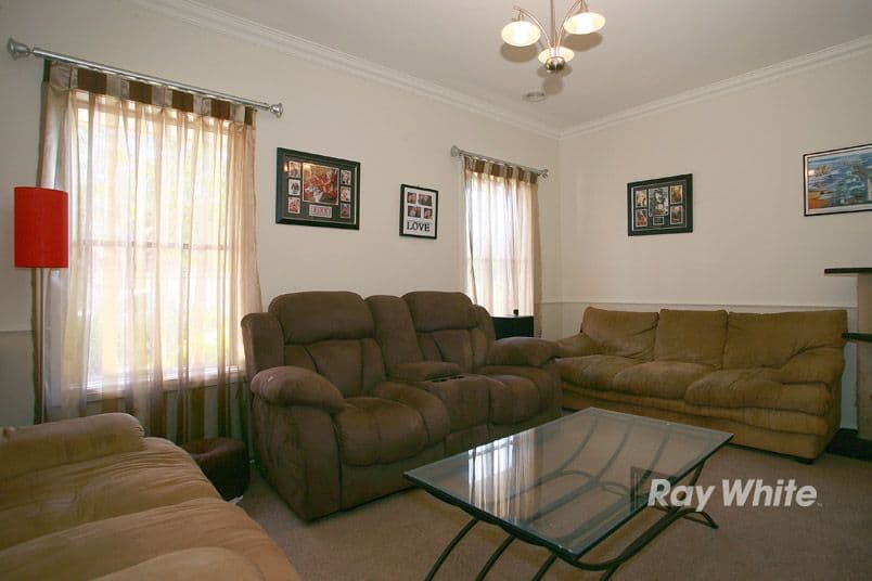 1 Hawkshead Place, CRANBOURNE NORTH VIC 3977, Cranbourne North - Thumbnail 5