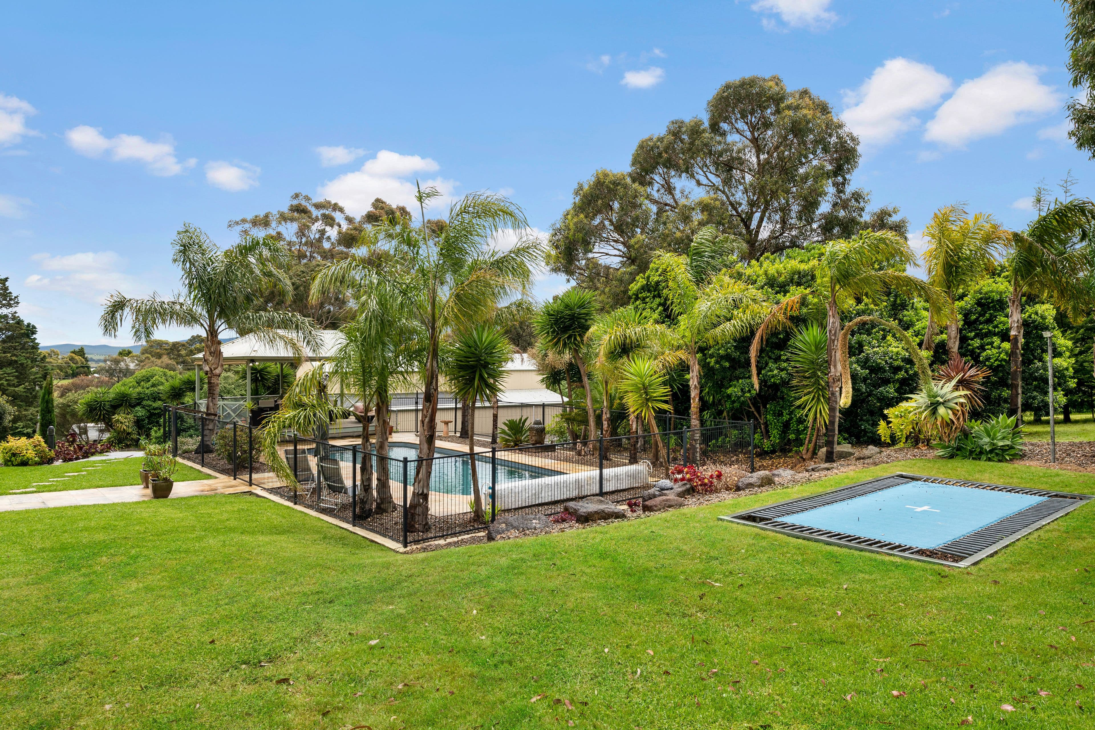 112 Eisemans Road, Yarrambat VIC 3091, Yarrambat - Thumbnail 2