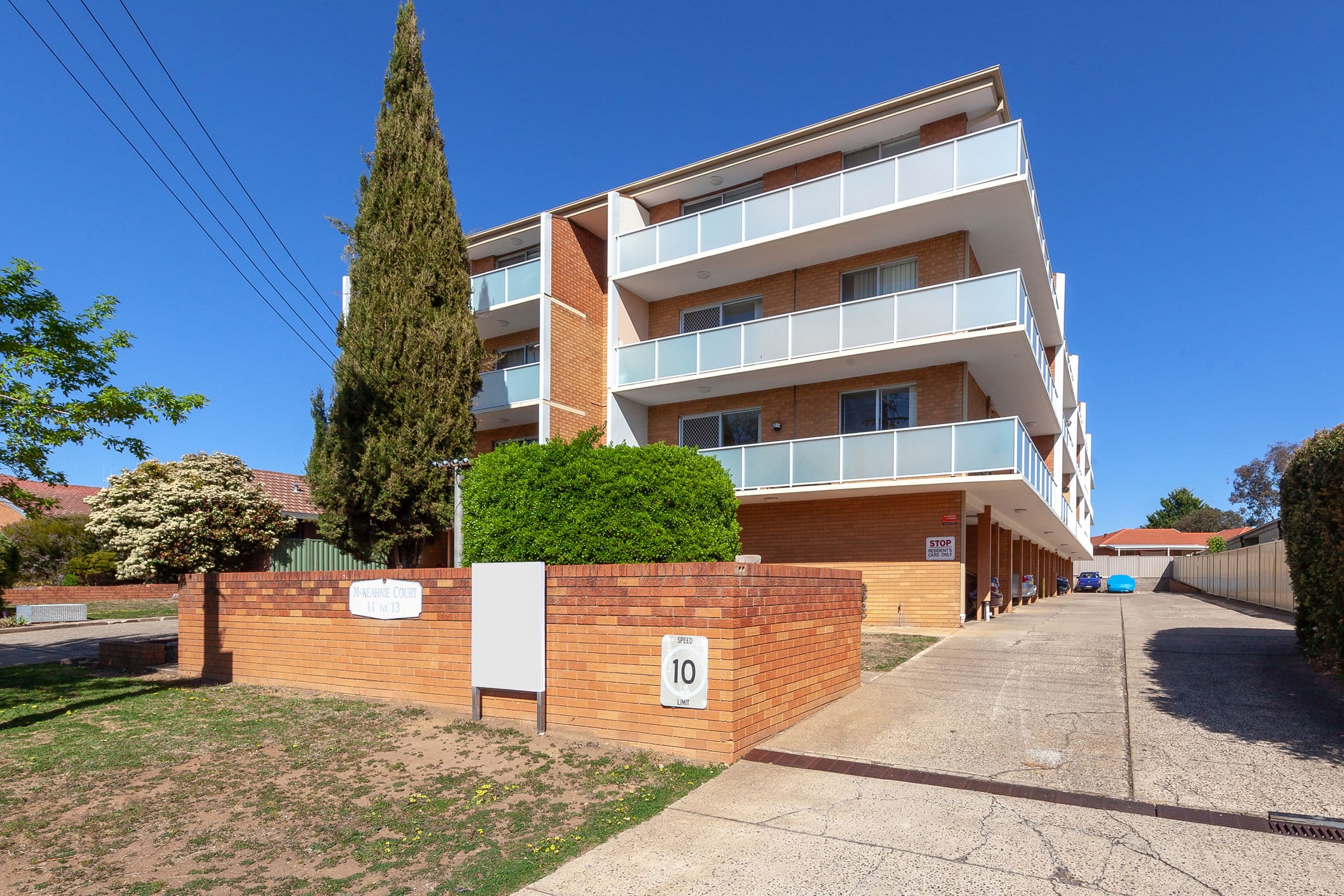 11 McKeahnie Street, Crestwood NSW 2620, Crestwood - Thumbnail 2