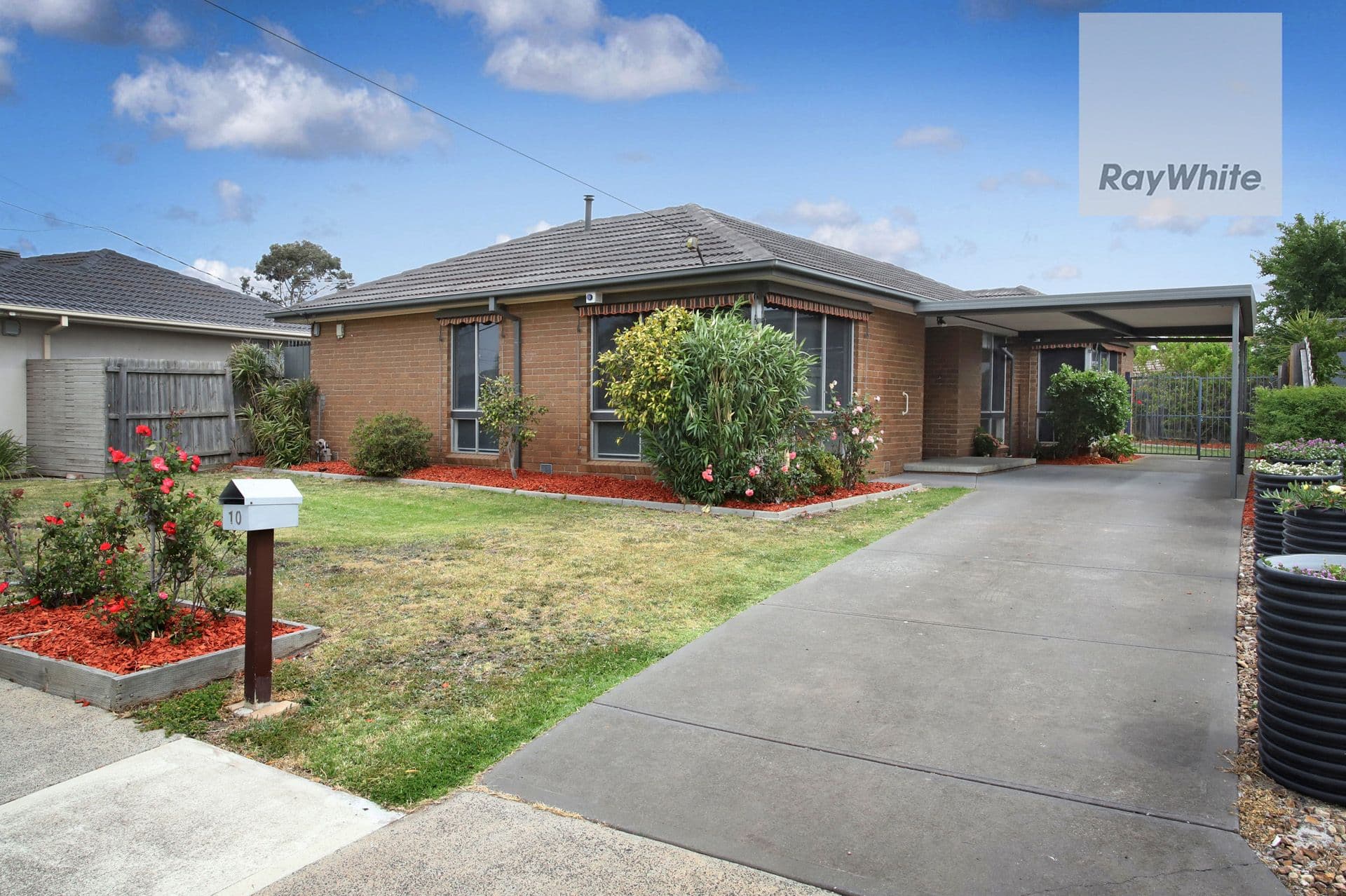 10 Pyke Drive, Gladstone Park VIC 3043, Gladstone Park - Thumbnail 2