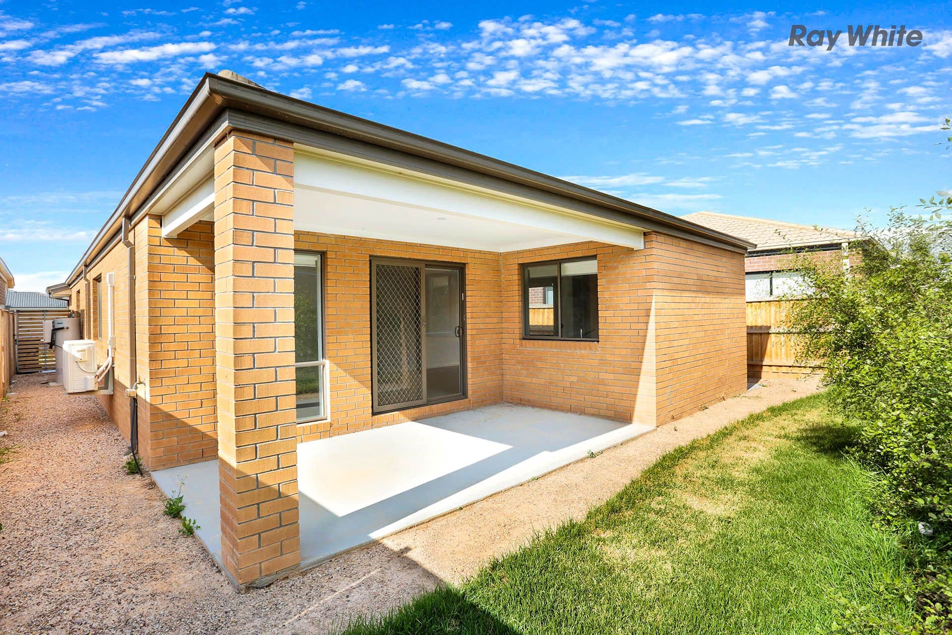 64 Grassbird Drive, Point Cook VIC 3030, Point Cook - Thumbnail 4
