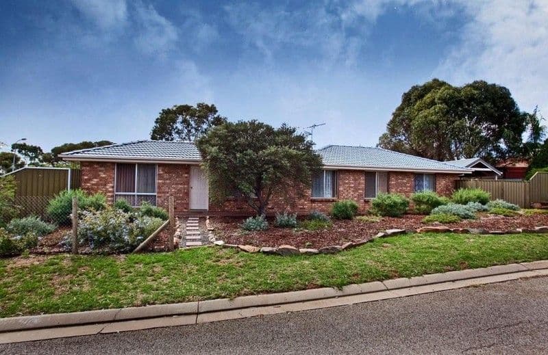 18 Cradle Mountain Drive, Craigieburn, VIC, 3064, Craigieburn - Image 1