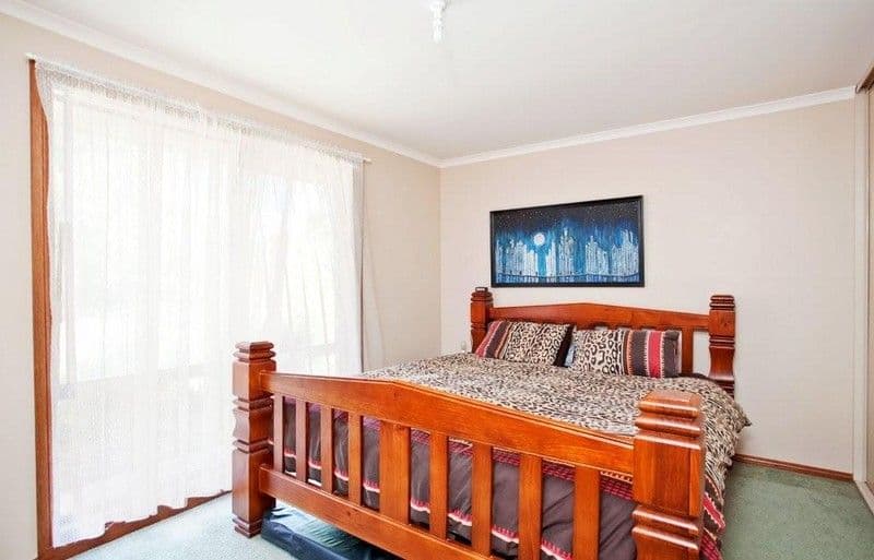 18 Cradle Mountain Drive, Craigieburn, VIC, 3064, Craigieburn - Thumbnail 5