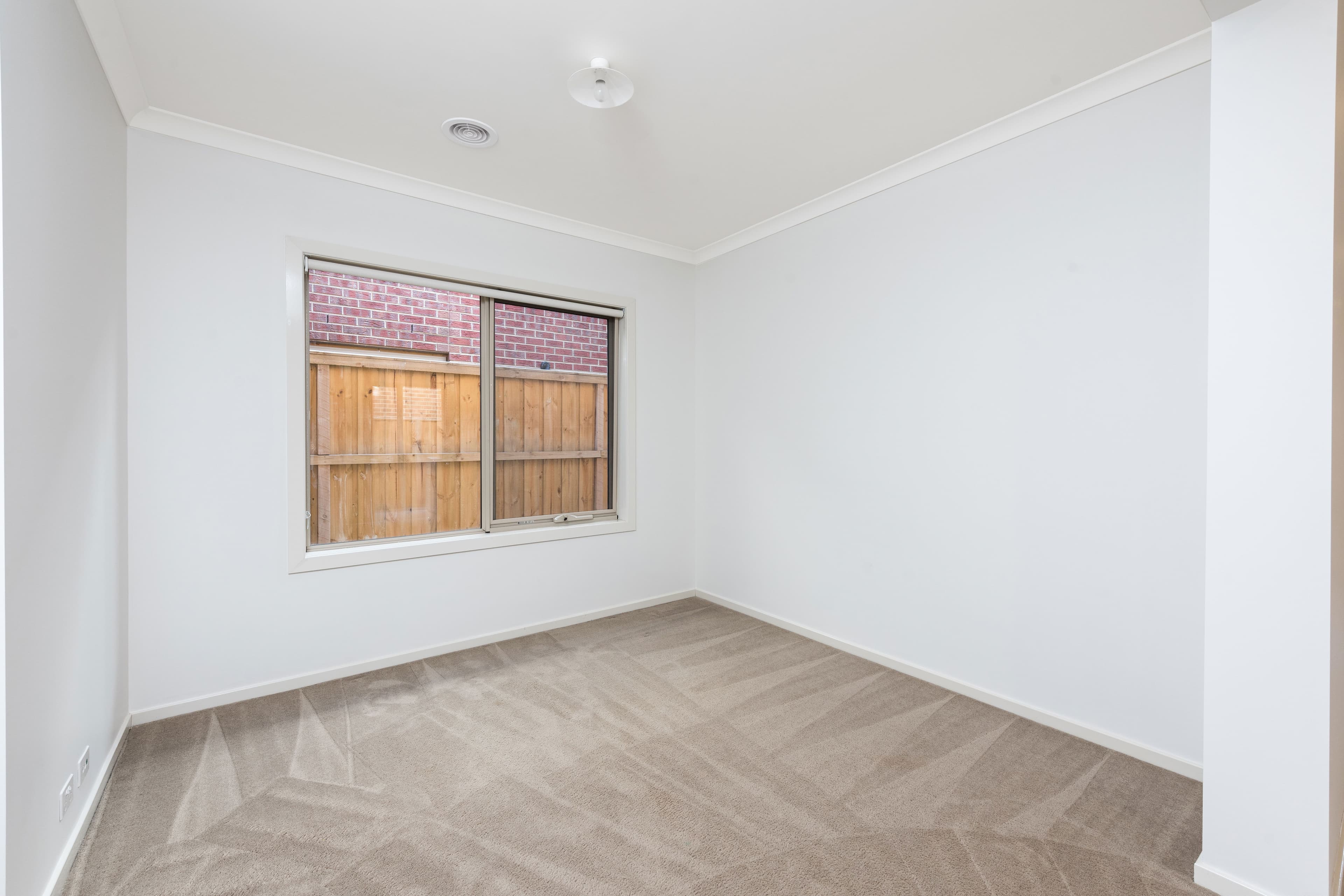 15 Danthonia Street, Coburg North VIC 3058, Coburg North - Thumbnail 5