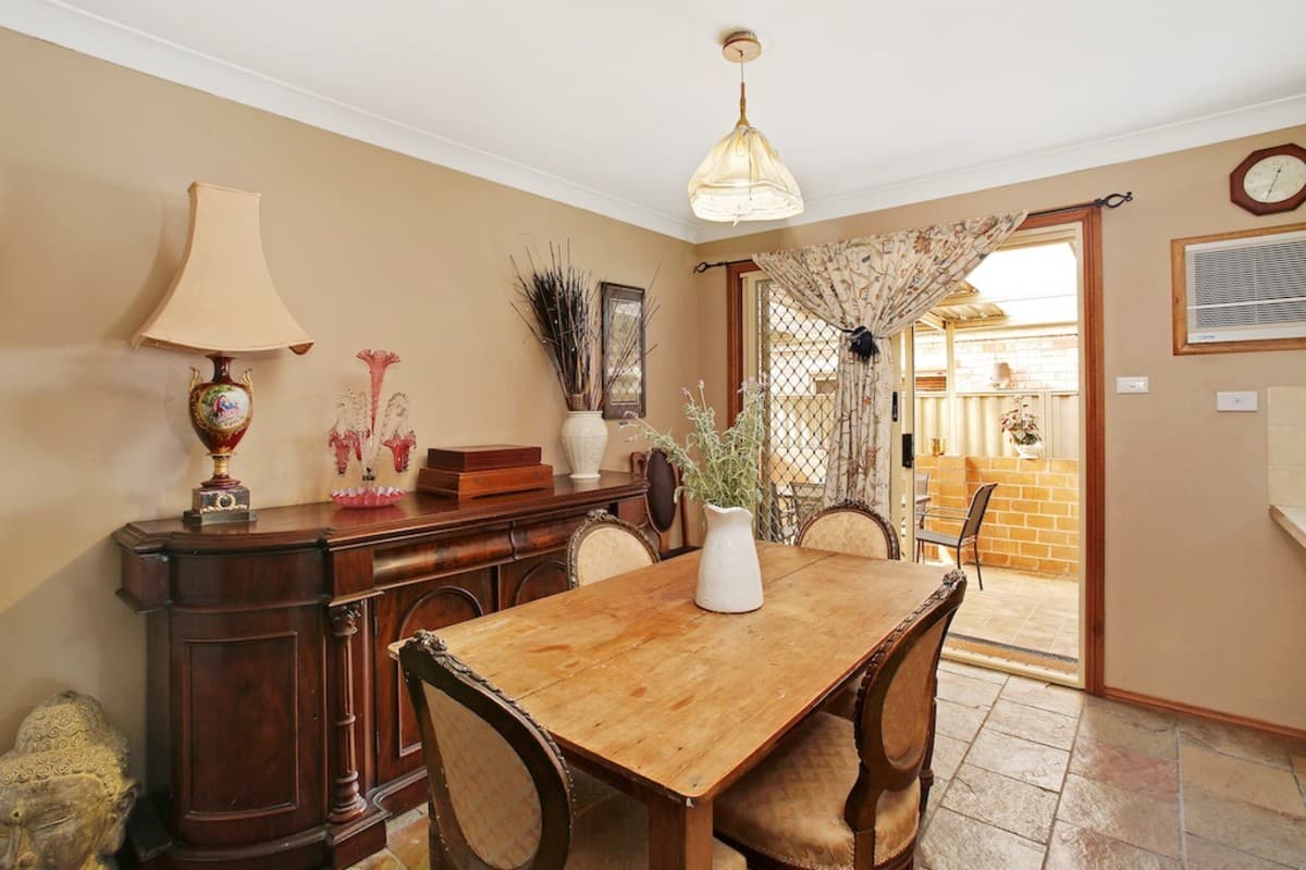 8 Dutton Road, BUXTON, Buxton - Thumbnail 2